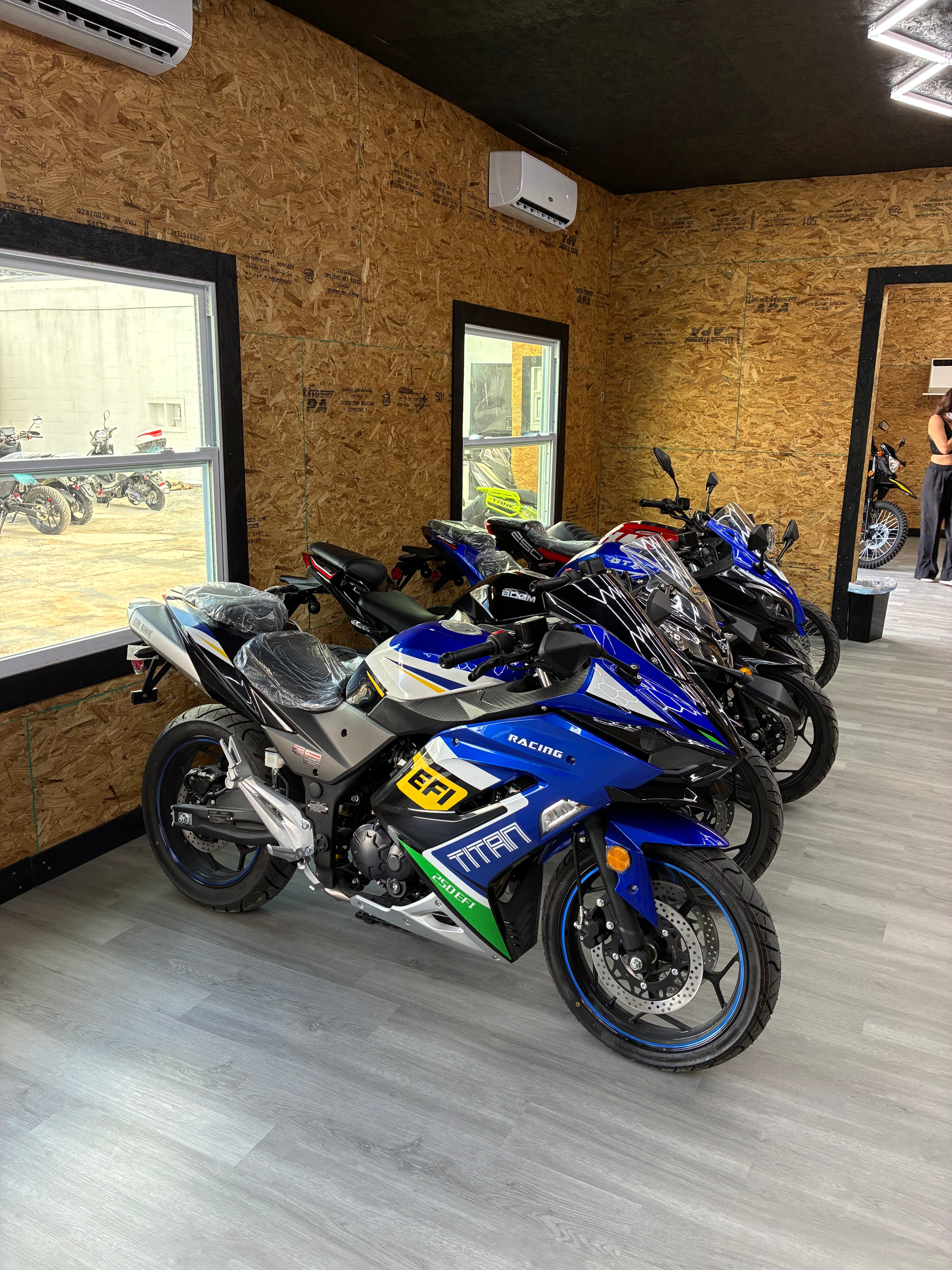 🏍️ TITAN 250CC 🏍️